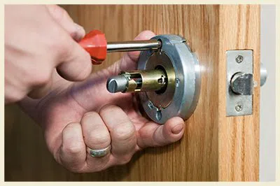 Forest Park IL Locksmith Store Forest Park, IL 708-689-6082 - 10-residential-lockouts